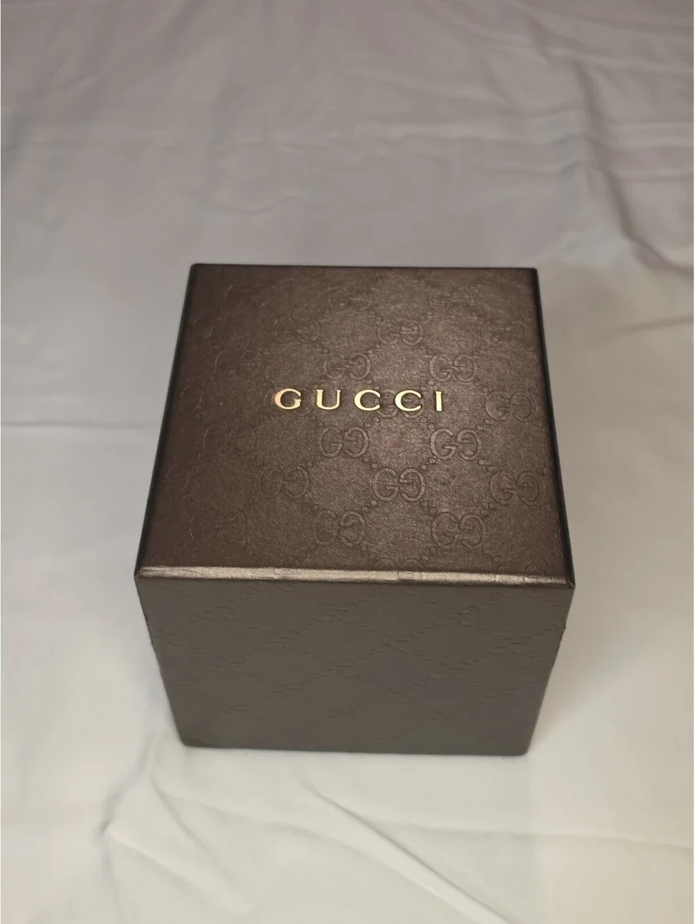 Gucci I Sport Watch Presentation Box Pillow Booklet Cover Box